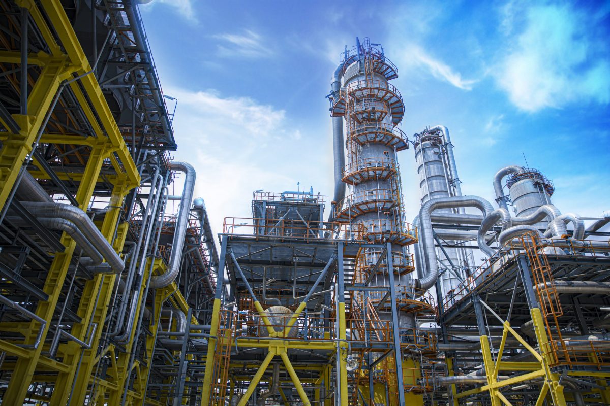 کاهش ظرفیت تولید متانول