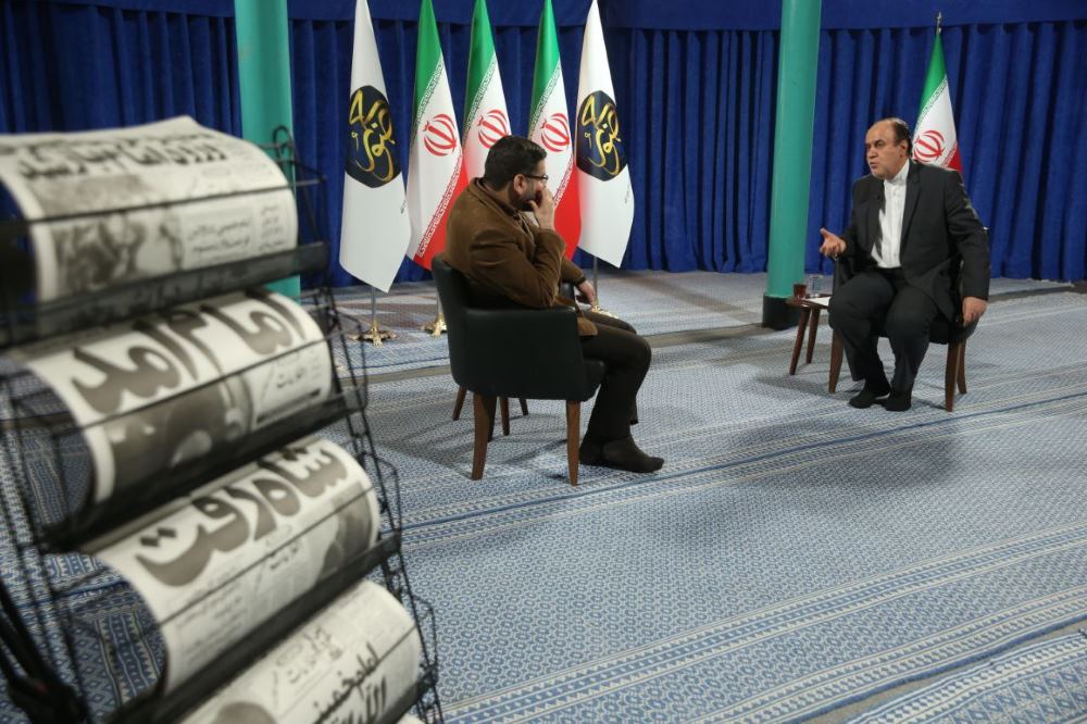 حاجیبابایی: مگر خدا به خاطر کفر، سلامتی کسی را مختل میکند؟