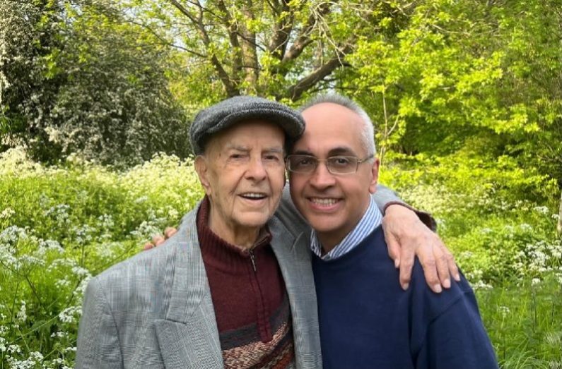 دل‌نوشته‌ی حسین باستانی برای درگذشت پدرش