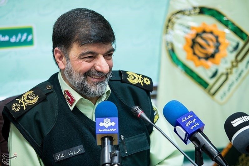 سخنرانی سردار رادان در نماز جمعه بدون اشاره به موضوع حجاب