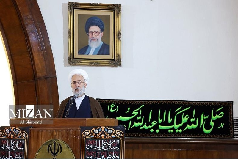 محمد موحدی آزاد کیست ؟