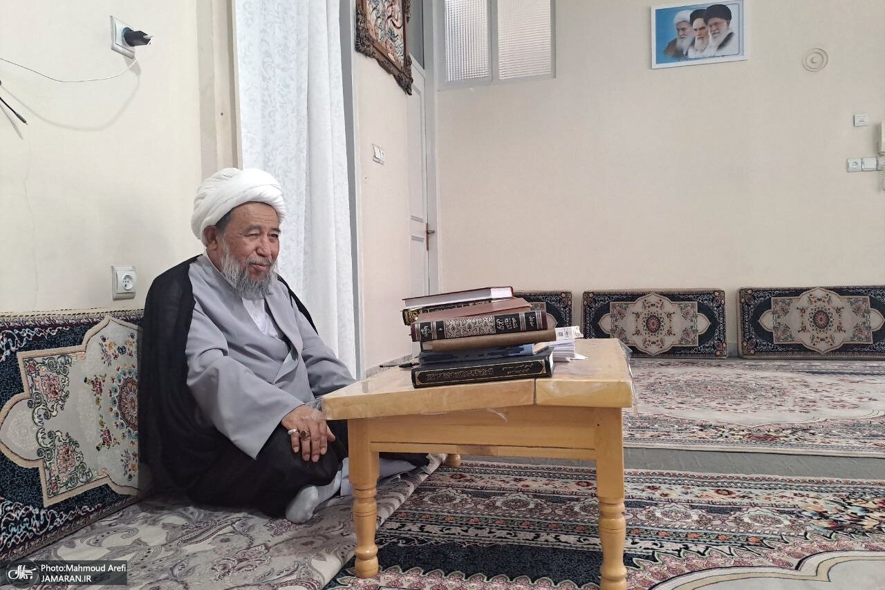 توصیه مرجع تقلید افغانستانی به مهاجران افغان