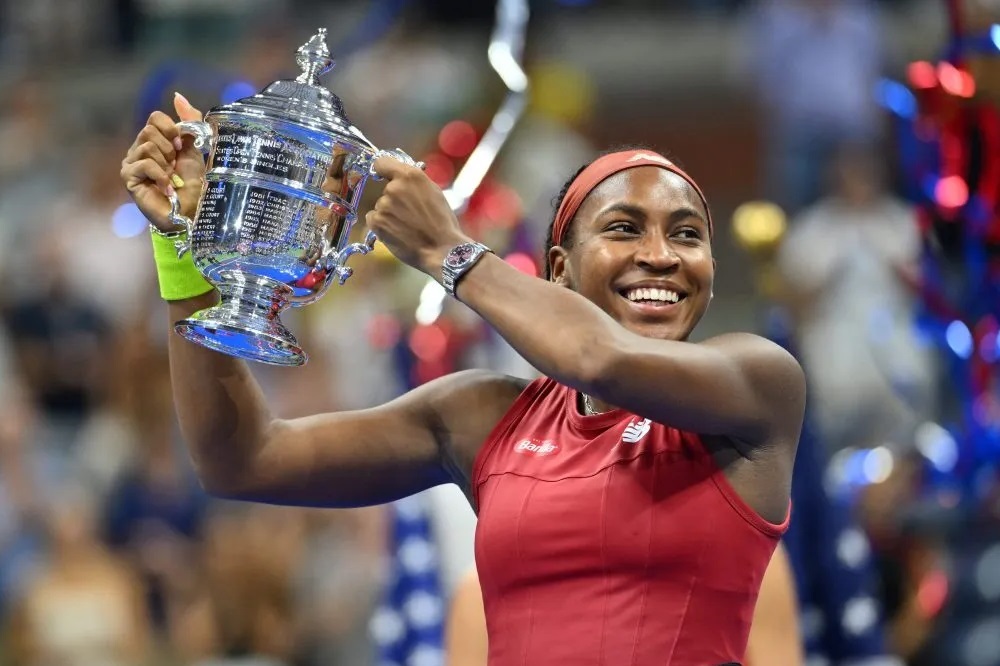 قهرمانی کوکو گاف در تنیس آزاد آمریکا 2023 | جوان نابغه آمریکایی یو اس اوپن را فتح کرد