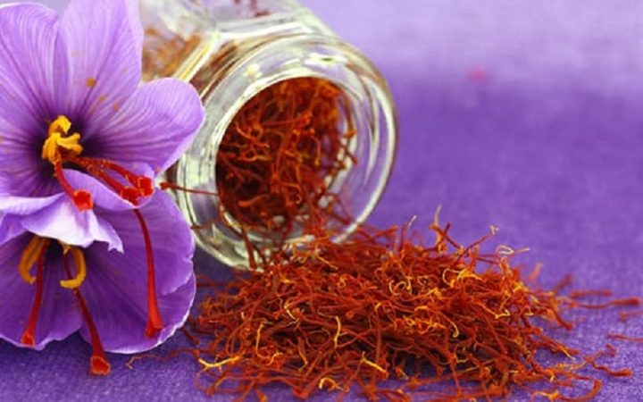 صادرات زعفران خراسان رضوی درطول 6 ماه گذشته چقدر بودهاست؟