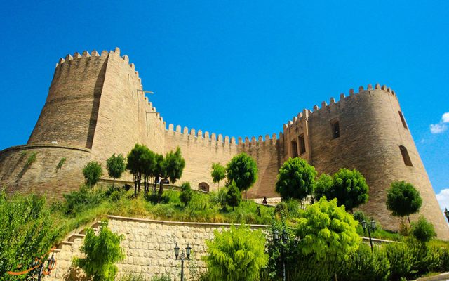 «پرونده قلعه فلکالافلاک ۲۰ دی ماه به یونسکو میرود»