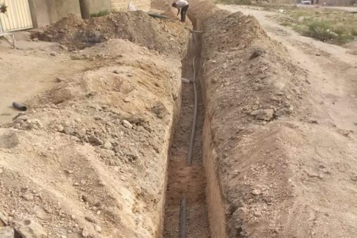 آغاز عملیات اصلاح شبکه توزیع و انشعابات آب روستاهای ملایر