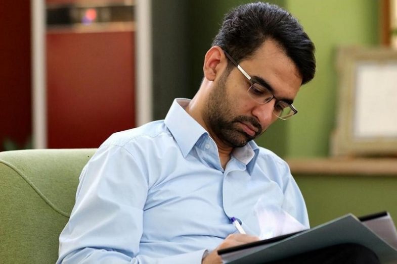 روزنامه کیهان از آذری جهرمی عذرخواهی کرد