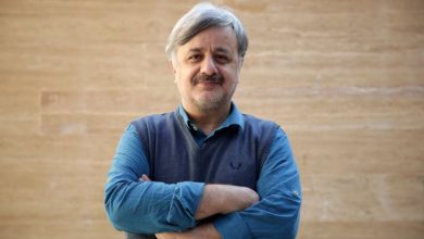 شاعر افغانستانی: حکومت‌داری در ایران تا حدود زیادی «سلبی» است
