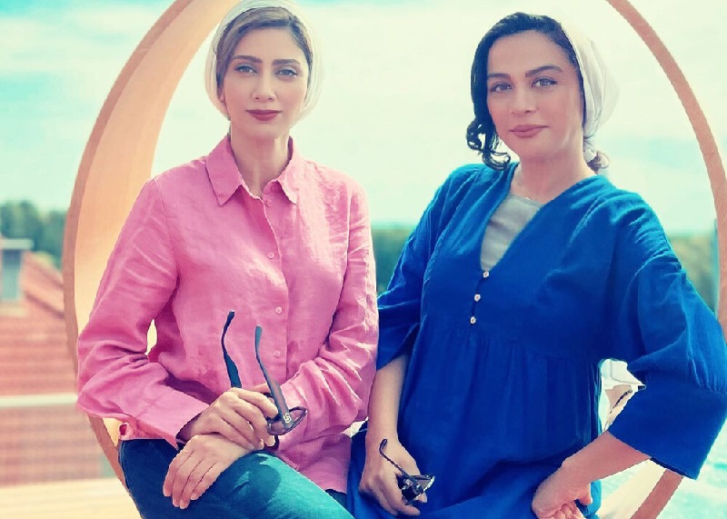 واکنش مونا فرجاد به خبر مهاجرت مارال فرجاد