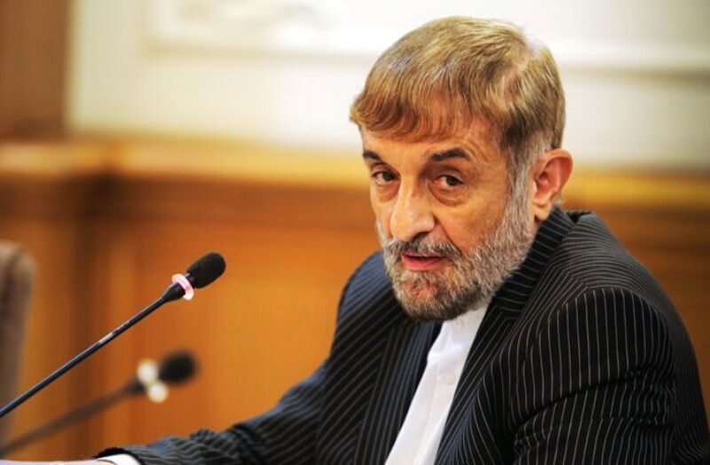 انتقادات تند خبرگزاری تسنیم از رئیس گروه اقتصادی دفتر رهبری