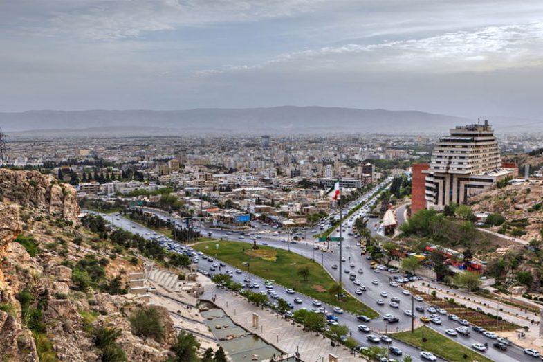 تحلیلی بر فضای سیاسی شهرستان شیراز