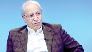 مسعود نیلی: ایران دارد می‌میرد | یک گروه غارت می‌کند و دیگری با جهل به نابودی سرعت می‌دهد