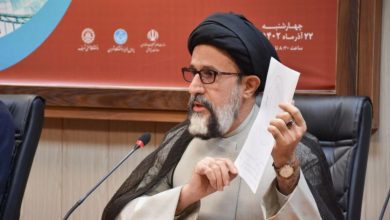 «هیچگاه با بازخوانی متون، علوم انسانی متحول نمی‌شود»