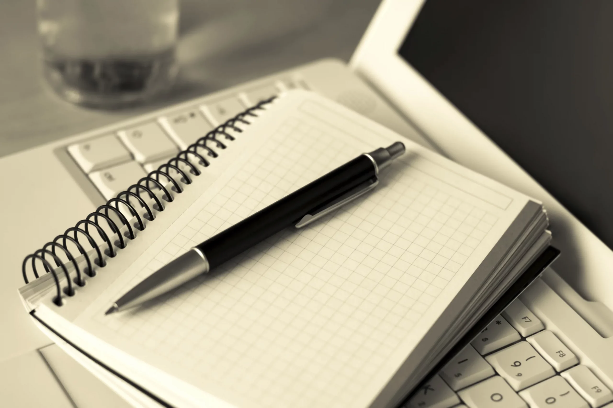 پانزده مقالهی برتر ایران در مجلهی سیاست نامه