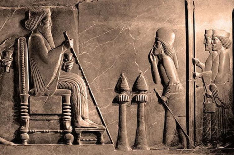 ما که هستیم | ايرانی بودن محمل يك جهان تاريخ