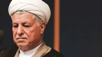 خاطرات هاشمی ۱۷ اردیبهشت سال ۸۰ | مجروح شدن ۳۰۰ تماشاچی به دلیل فروریختن سایبان