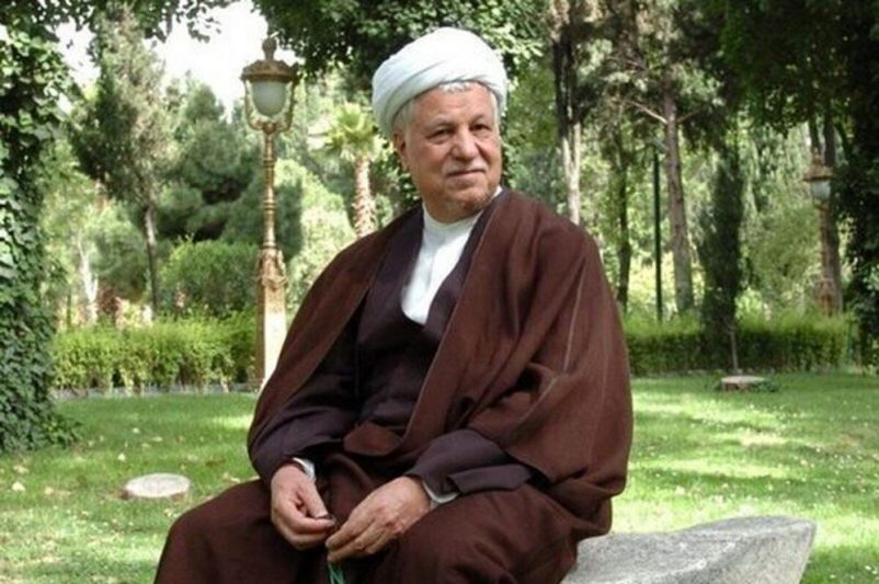 خاطرات هاشمی فروردین سال ۸۰ | بحث بر سر سیاستزدگی کشور