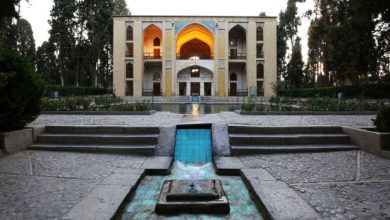 بازدید‌ ۵ میلیاردی از باغ فین در نوروز ۱۴۰۳