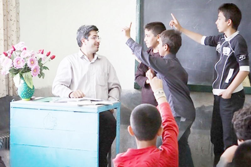 چالشهای معلمان در زنجان