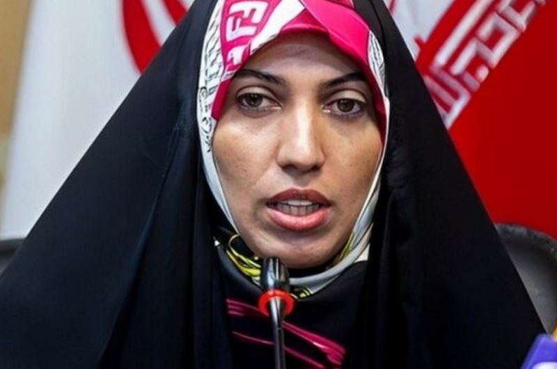 شکایت آمنه‌سادات ذبیح‌پور از وکیل احمدی‌نژاد [+ عکس]