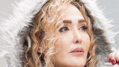 زهره فکور صبور: بی همگان در غبار نور!