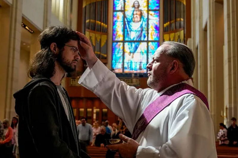 ۹ واقعیت درباره کاتولیکهای آمریکا