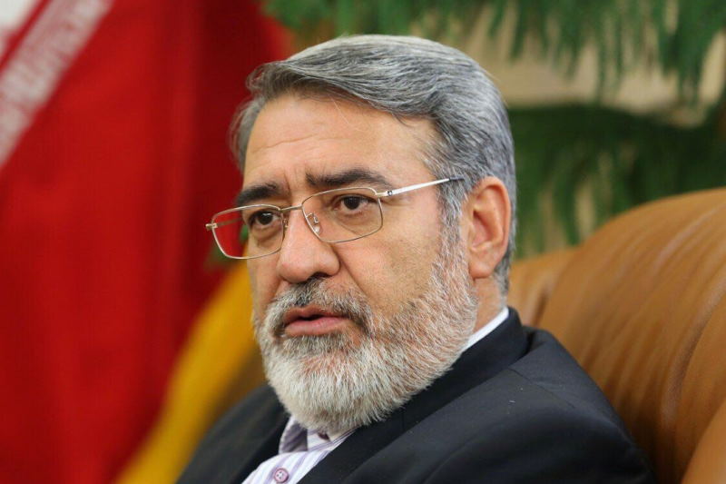 «هیچوقت نگفتم فقط به سر و سینه گلوله نزدیم بلکه به پا هم زدیم»