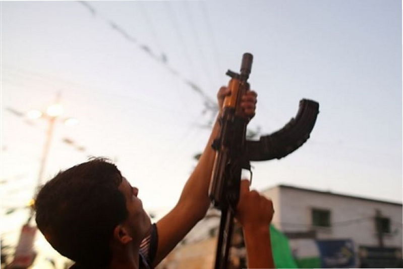 «تیراندازی در مراسم عزا و عروسی جرم است»