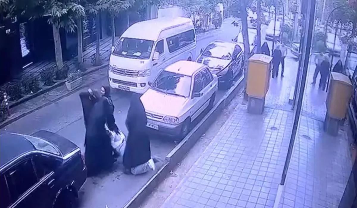 روایت مادر نفس حاجی شریف از جلسهی صلح و سازش | «آن مامور زن را هم باید کف ون میخواباندید»