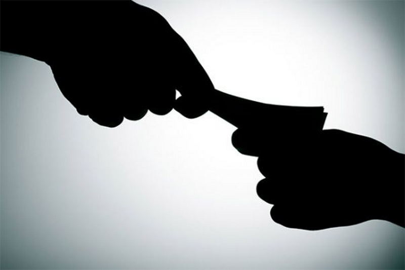 چند نفر از کارکنان شهرداری خرمآباد به اتهام ارتشا دستگیر شدند