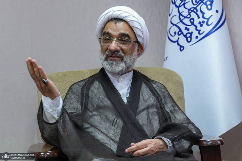 نظر دبیر شورایعالی انقلاب فرهنگی دربارهی حجاب و فیلترینگ