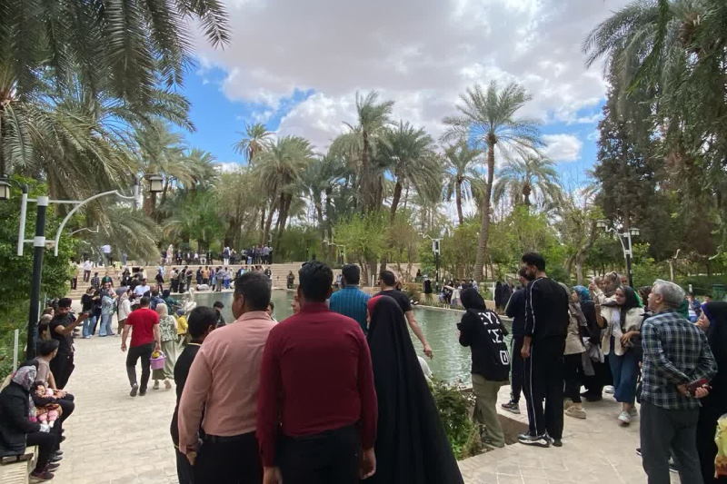 رکوردشکنی گردشگری در طبس | جمعیت را حدس بزنید