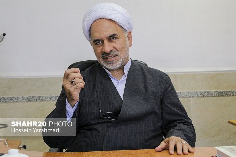 از وعدهی سرباز دین شدن تا وعدهی شغل مناسب