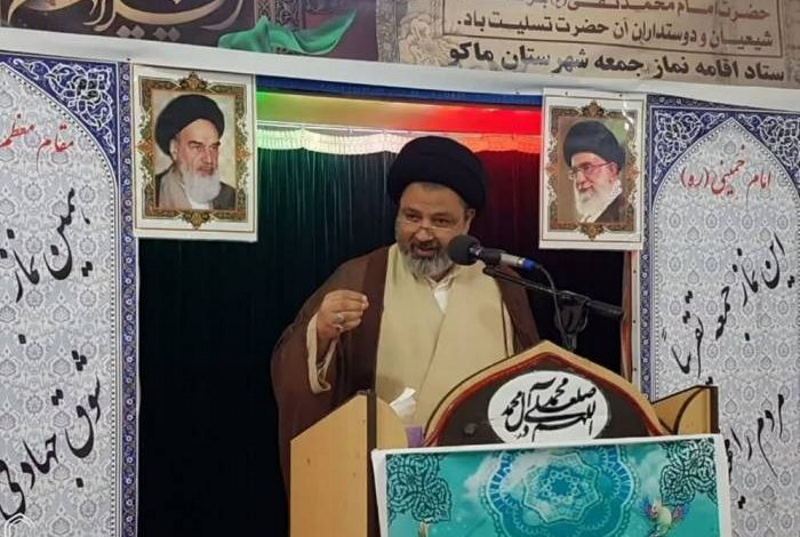 امام جمعه ماکو: قطع رابطه سیاسی با آمریکا ریشه قرآنی دارد