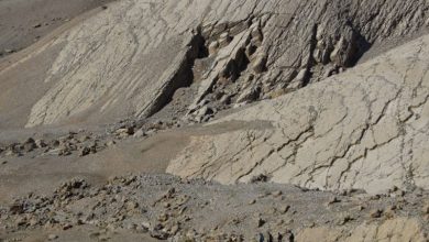 کشف معدن سنگ هخامنشی در آبدانان ایلام