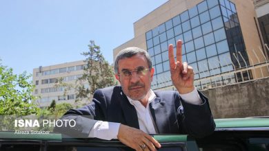 مخالفت احمدی‌نژاد با مذاکرات جاری