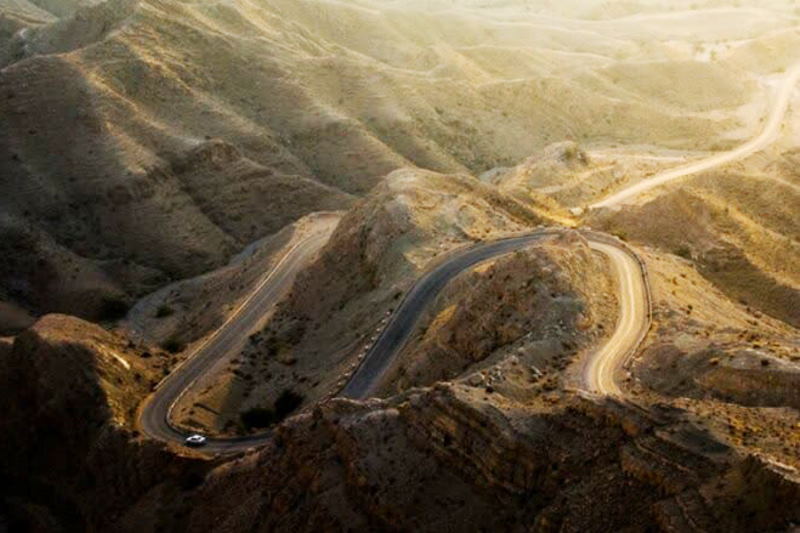 جاده بهمرد دشتستان بوشهر تردد و تفریح با چاشنی مرگ