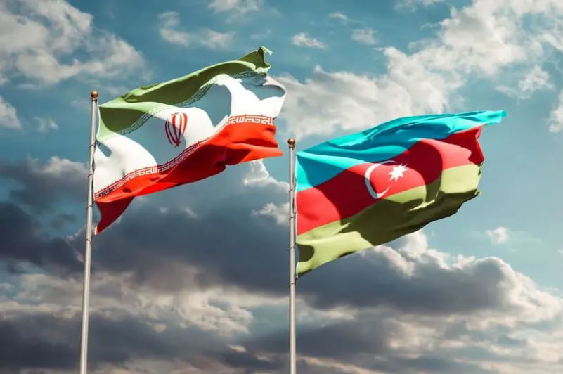 پذیرش دانشجویان آذربایجانی در ایران