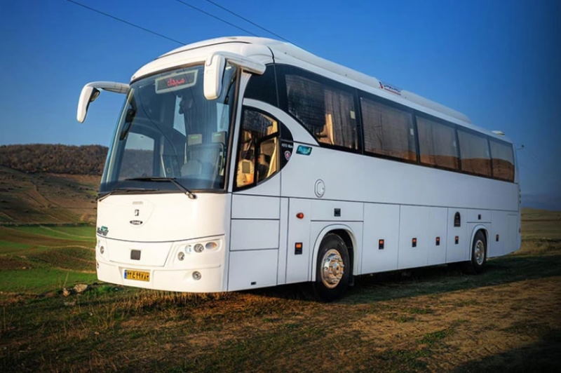 جزئیات حادثه‌ی اتوبوس‌های دانش‌آموزان مشهد در کرمان