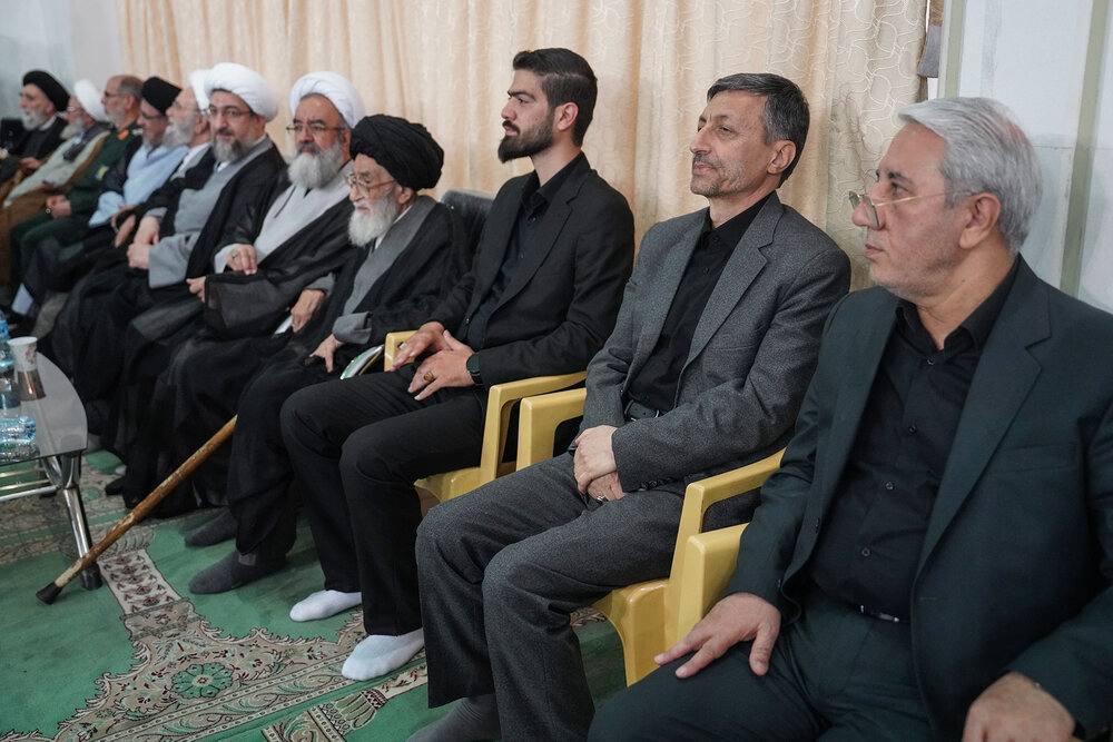 حضور سيد پرويز فتاح در مراسم گراميداشت شهداى خدمت در تبريز