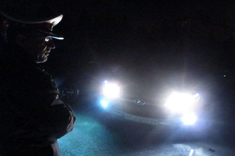 علاقه خاص رانندگان یاسوج به چراغ پر خطر زنون