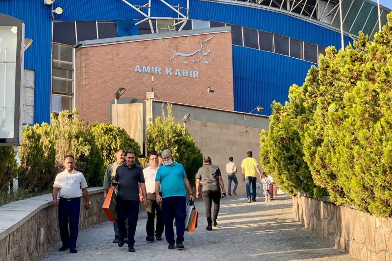 ماجرای تحریم نمایشگاه شیرینی و شکلات تبریز چه بود؟