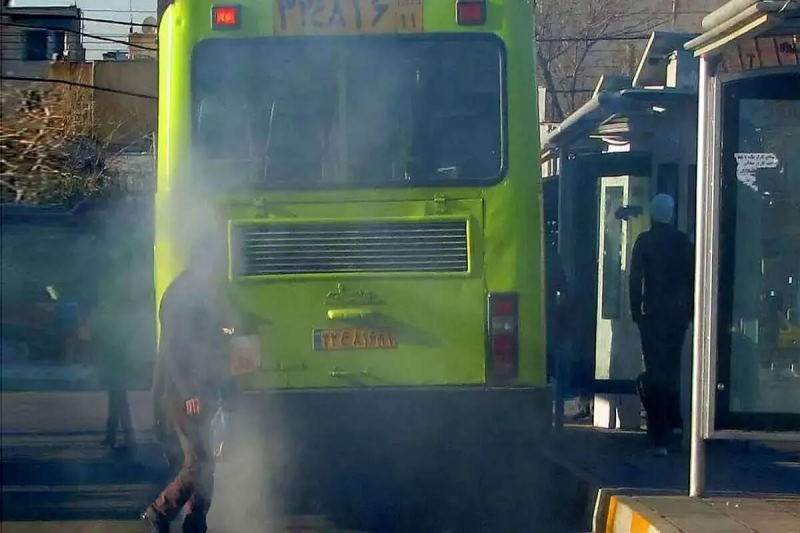 اتوبوسهای از نفسافتاده در شیراز