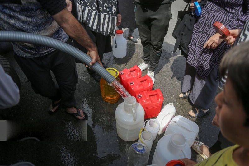 کلافگی تعدادی از شهروندان از افت فشار آب در بوشهر