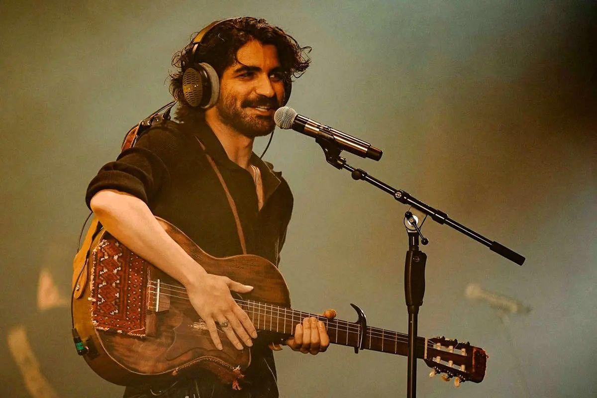 توضیح مجری کنسرت عرفان طهماسبی دربارهی اهواز